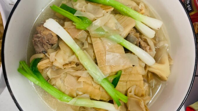 canh-mang-kho Cách nấu canh măng khô