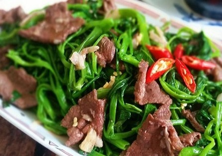 Thịt bò xào rau muống