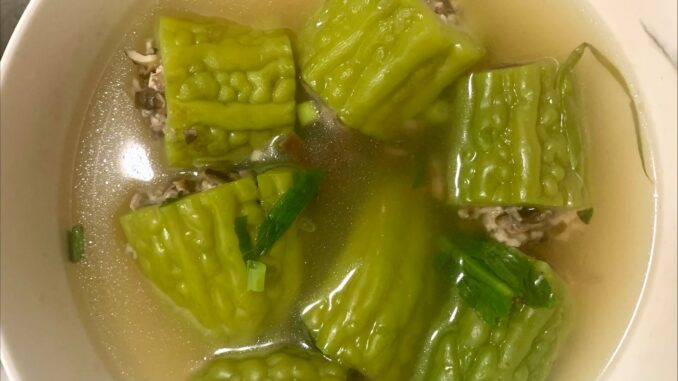 Canh-muop-dang-nhoi-thit Canh mướp đắng nhồi thịt